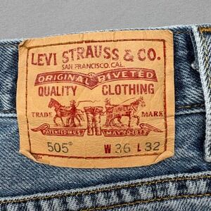 Levis 505 Regular Fit Mens Jeans Light Wash Denim 36x32 Straight Leg 100 Cotton